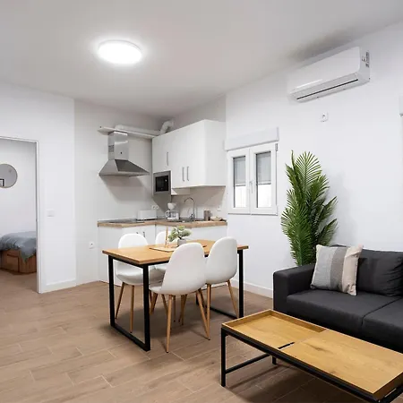 Apartment Altozano La Victoria A 2 Hab *